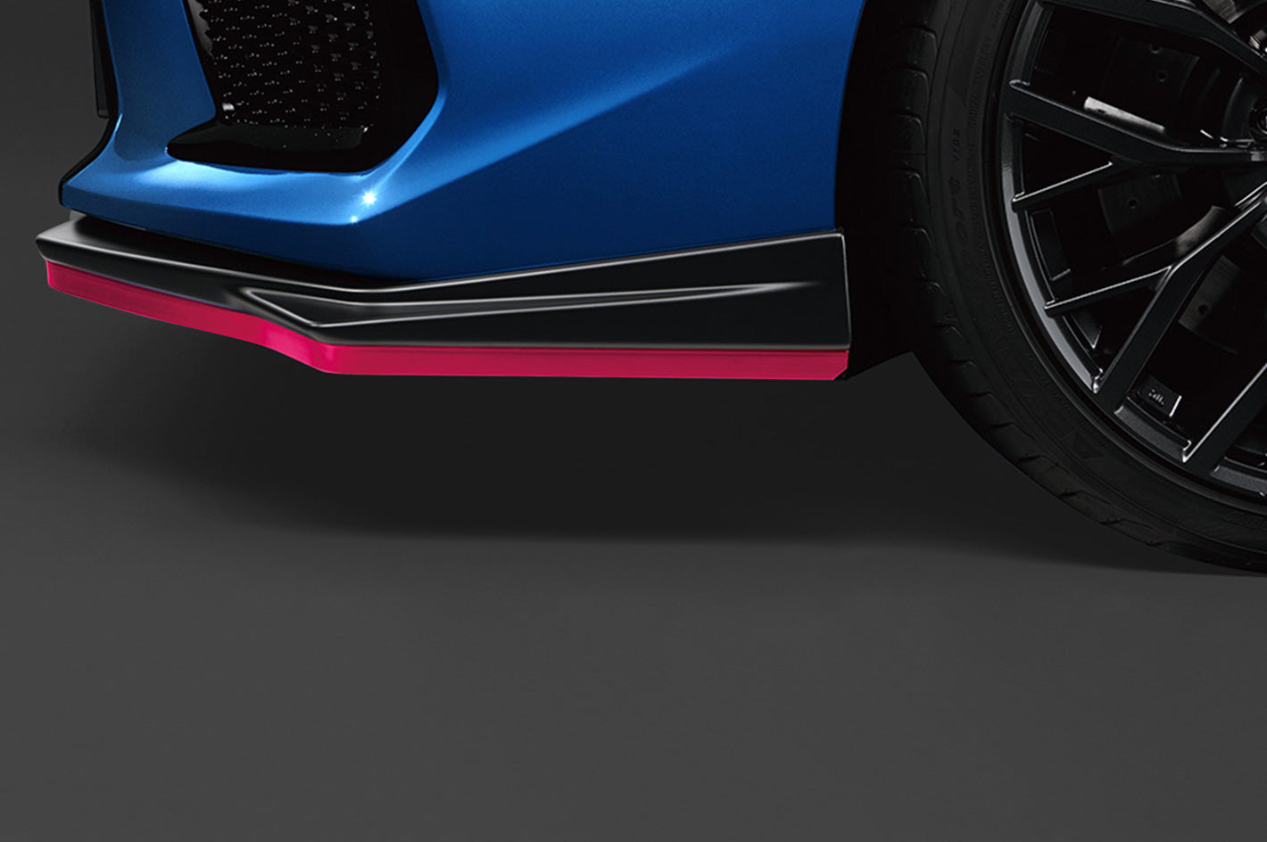 ST96020ST011 Rubber Skirt Lip Red Alternated View
