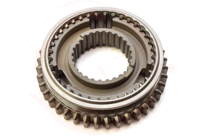 Reverse Gear & Hub Assembly 5MT MY99-02