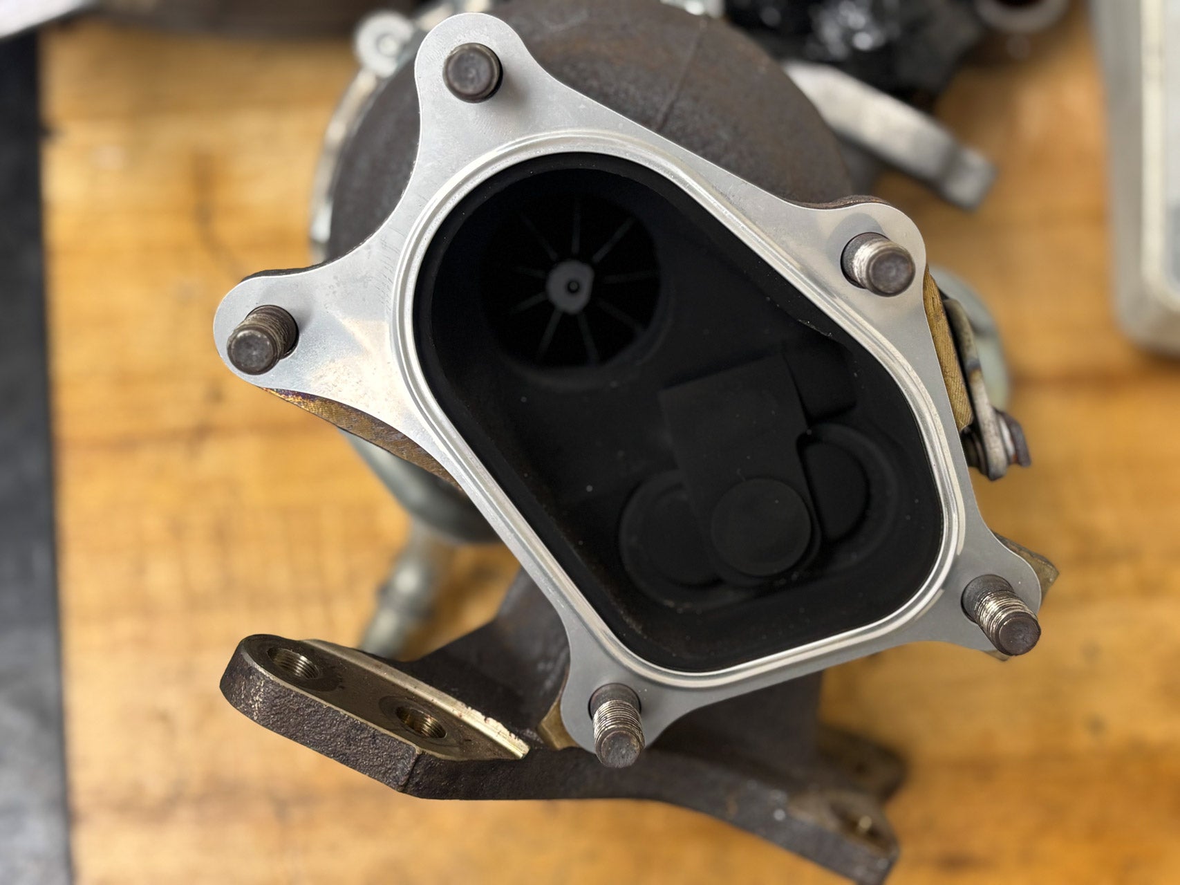 Twin Scroll Downpipe Gasket