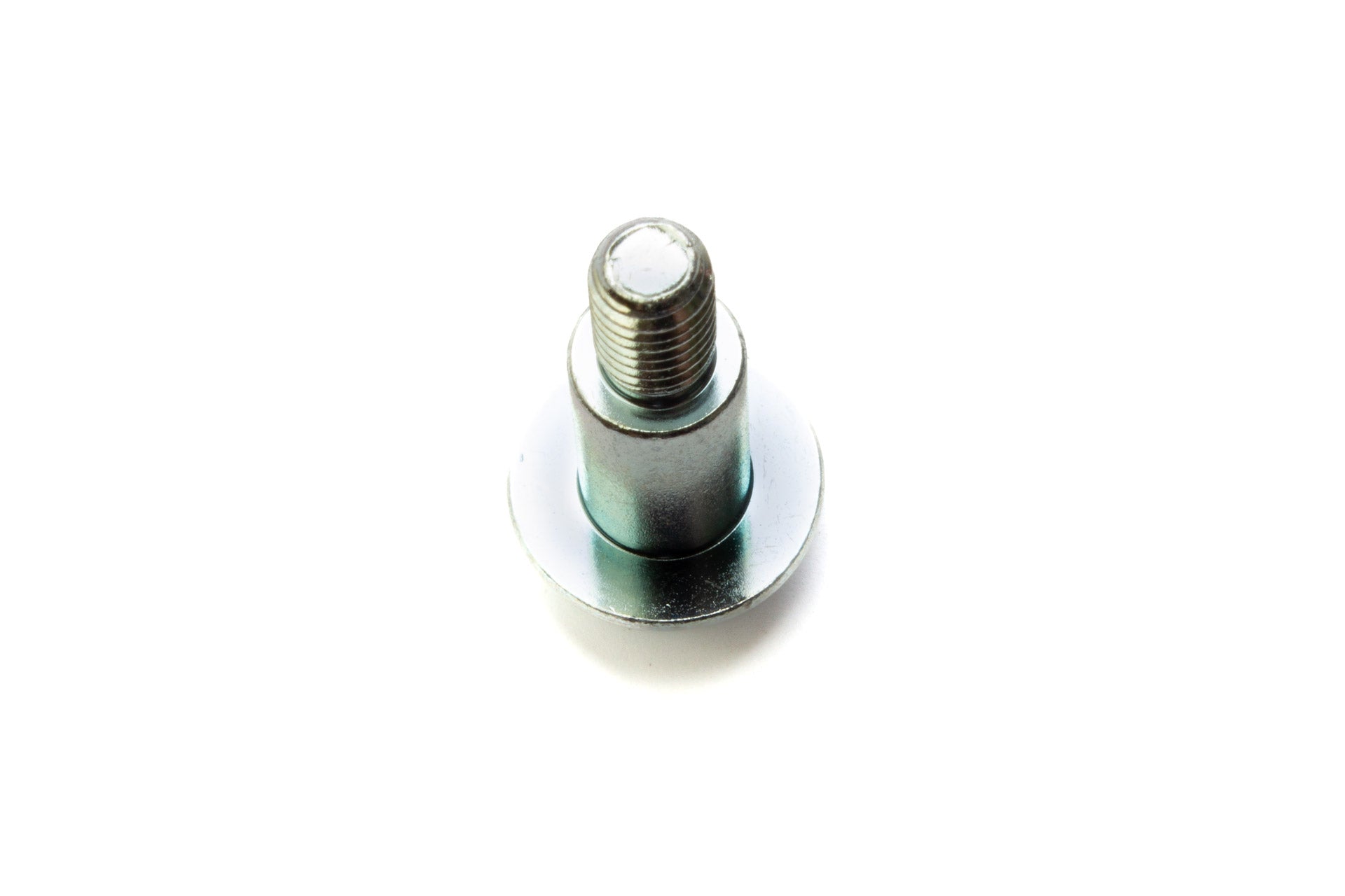 800706950 Center Timing Cover Bolt Thread View